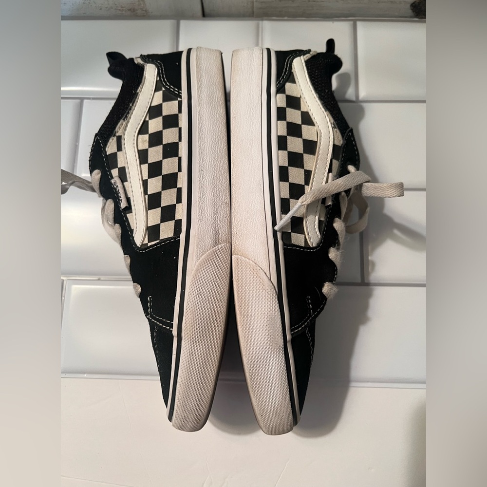 Vans Black and White Skate Shoes - Picture 5 of 6